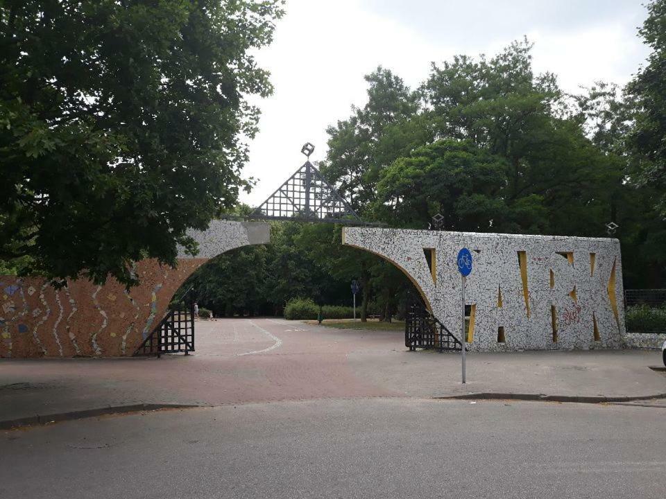 Apartament Park Slupsk Bagian luar foto